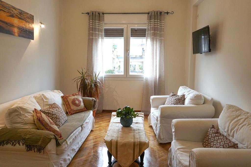 Afrodite'S Apartment Атина Екстериор снимка